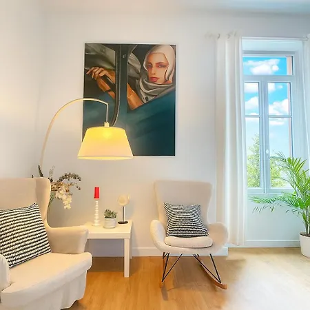 Holiday home Tres Beau Et Grand T2, Jardin Et Terrasse Biarritz